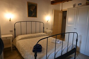 Apartment, 2 Bedrooms, Balcony, Garden View