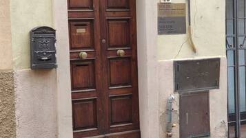 Appartement, 2 chambres, balcon, vue jardin | Extérieur