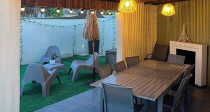 Villa 10/12 Pers Piscine et Salle de Jeux, Poche des Plages et de Montpellier