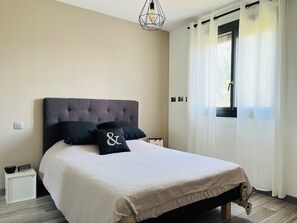 3 Schlafzimmer, Bügeleisen/Bügelbrett, WLAN, Bettwäsche