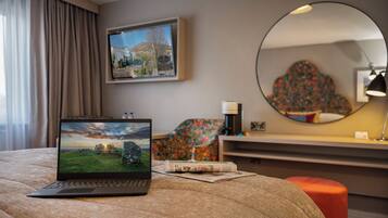 Executive-Doppelzimmer | Zimmersafe, laptopgeeigneter Arbeitsplatz, schallisolierte Zimmer