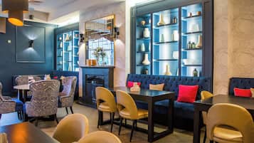 Bar (en la propiedad)