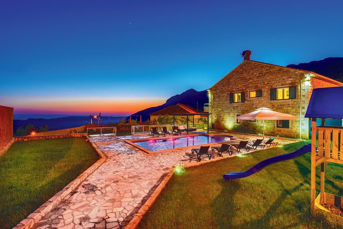 Villa (Villa Pave - Six-Bedroom Villa with T) | Exterior