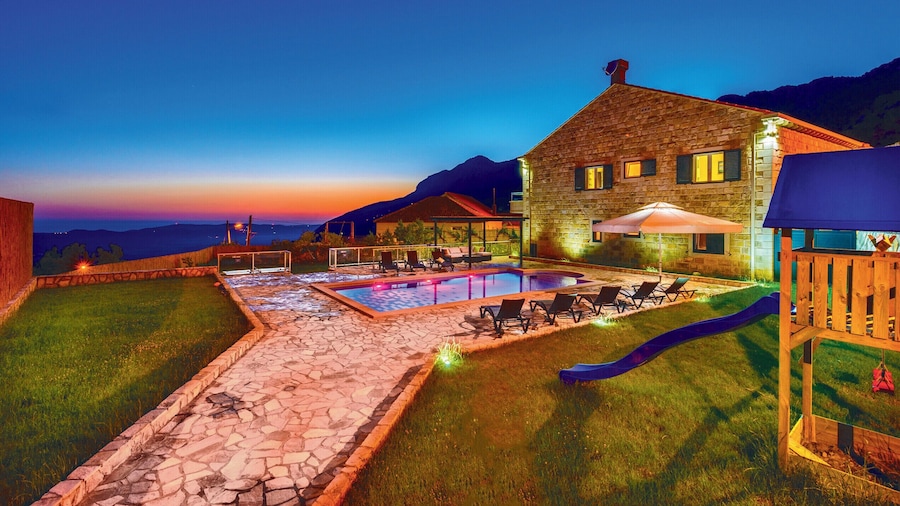 Villa Pave