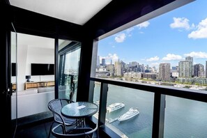 Interior - Marina Tower - 21st Floor Apt with Beautiful View! (Docklands)