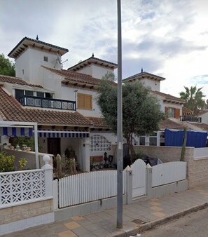 Exterior - Semi-detached house very close to the beach of Mil Palmeras. Ideal for families. (Pilar de la Horadada)
