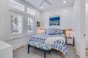 6 Schlafzimmer, Bügeleisen/Bügelbrett, kostenloses WLAN, Bettwäsche