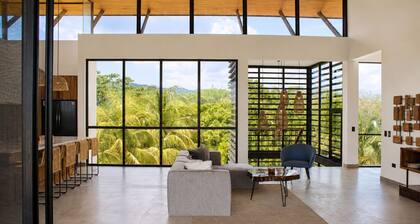 Blue Sol | Hillside Retreat & Ocean Views