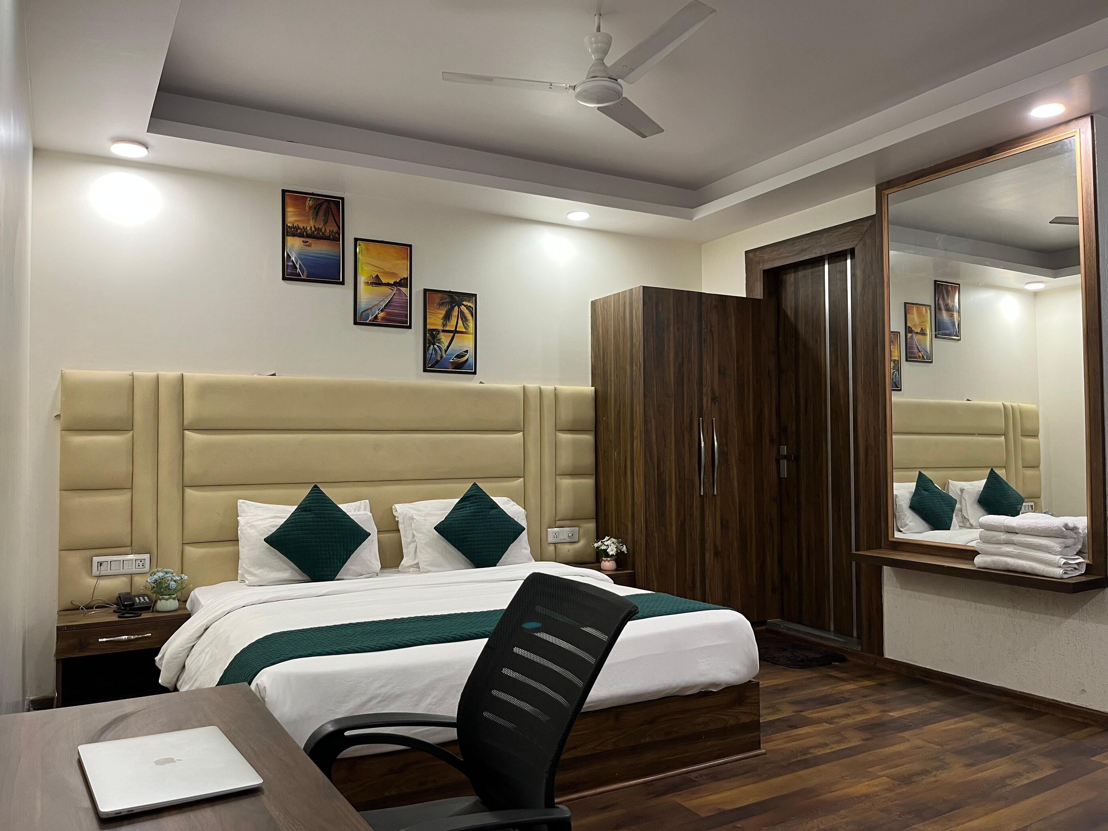 Deluxe Room | 1 bedroom, free WiFi