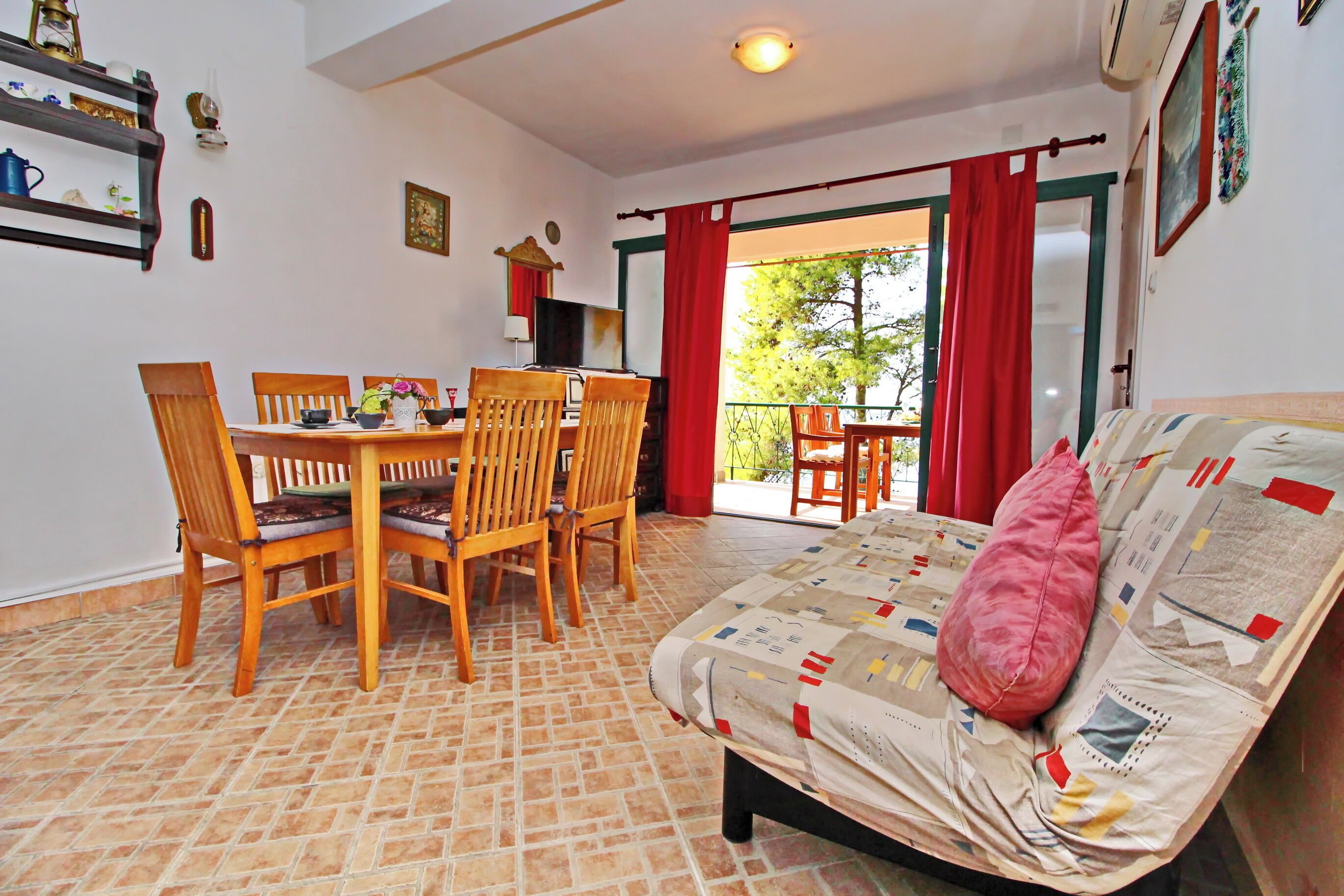 Apartment (Apartments Sunset - Two Bedroom Apart) | Dining room