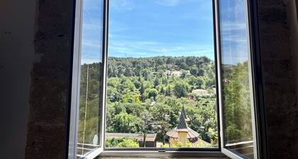 Horizon Dans le Vieux Village des Pennes