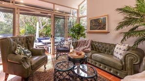 TV, fireplace - Offshore @ Boomerang Beach (Boomerang Beach)