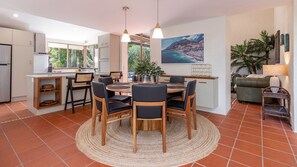 Dining - Offshore @ Boomerang Beach (Boomerang Beach)