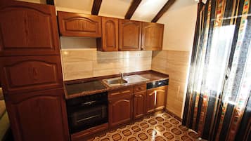 Apartment (Apartments Lemeš - Comfort One Bedro) | Private kitchen | Fridge
