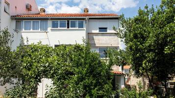 Studio (Apartment Tetepave - Studio) | Exterior