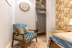 2 bedrooms, desk, WiFi, bed sheets - 2 Bedroom Bed & breakfast in Cagliari (Cagliari)