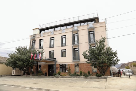Fachada del alojamiento. Hotel Gino Wellness Mtskheta
