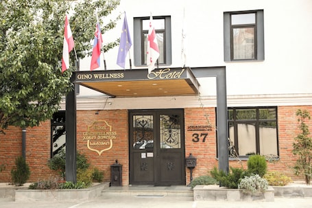 Fachada del alojamiento. Hotel Gino Wellness Mtskheta