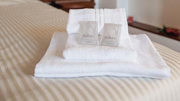 1 makuuhuone, egyptinpuuvillaiset lakanat, ylelliset vuodevaatteet