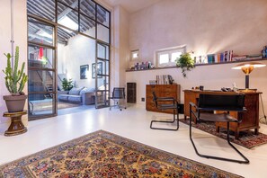 City Apartment | Living area - The Urban Loft by Mmega (Florence)