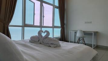 3 chambres, fer et planche Ă repasser, Wi-Fi, draps fournis