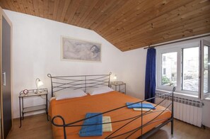 Apartamento (Apartment Villa DD - Four Bedroom Apa) | 4 quartos, berços (sobretaxa), Wi-Fi de cortesia