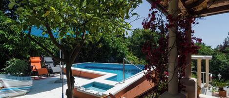 Villa (Villa Gemma - Four Bedroom Villa with) | Pool