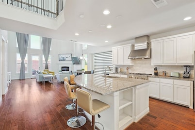 Brand New Luxury 6BD,5BA Grand Vacation Home