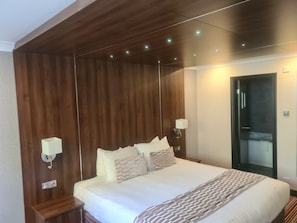 Room - Briars Hall Hotel (Ormskirk)