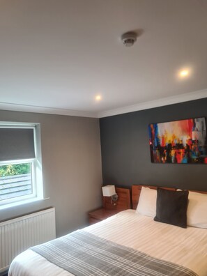 Dobbeltrom – standard | Strykejern/-brett og wi-fi (inkludert)