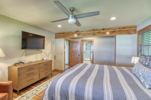 4 bedrooms, free WiFi, bed sheets