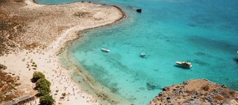 Seaside Oasis near Heraklion, Villa Maro V Getaway