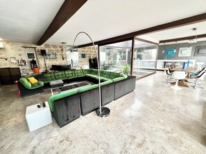 Interior - Atypique Maison Loft Avec Piscine (Pézenas)