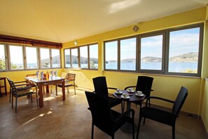 하우스 (Holiday Home Katica - One Bedroom Hol) | 거실