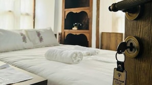 Standard Double Room, City View - AYTEN HANIM KONAĞI (Ermenek)