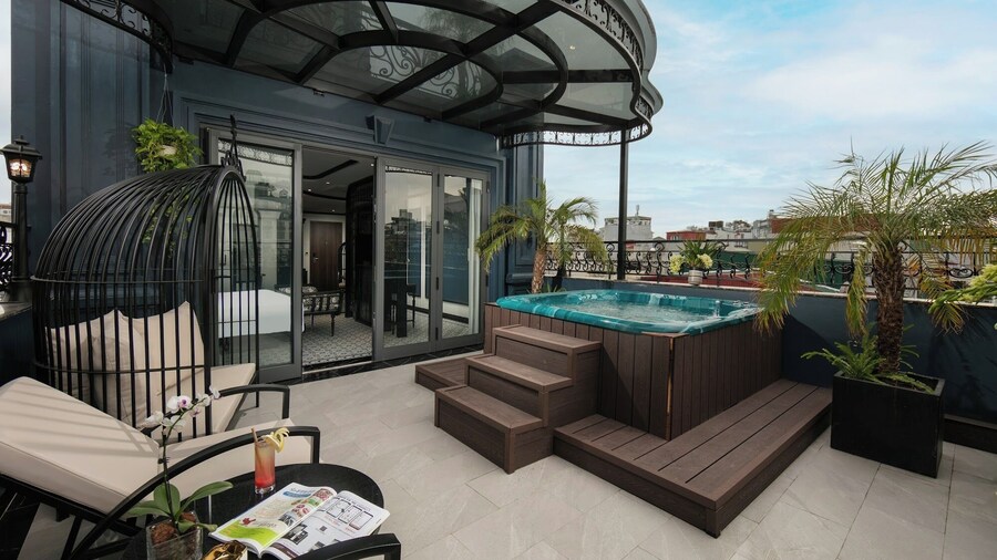 Hanoi Le Chateau Hotel & Spa
