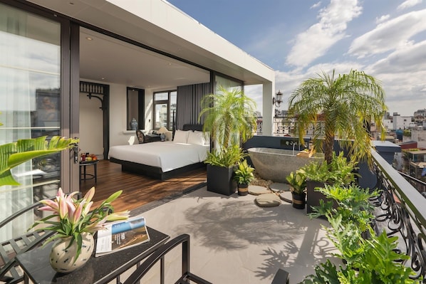 Studio Panoramique, vue ville | Literie de qualité supérieure, surmatelas, minibar, bureau