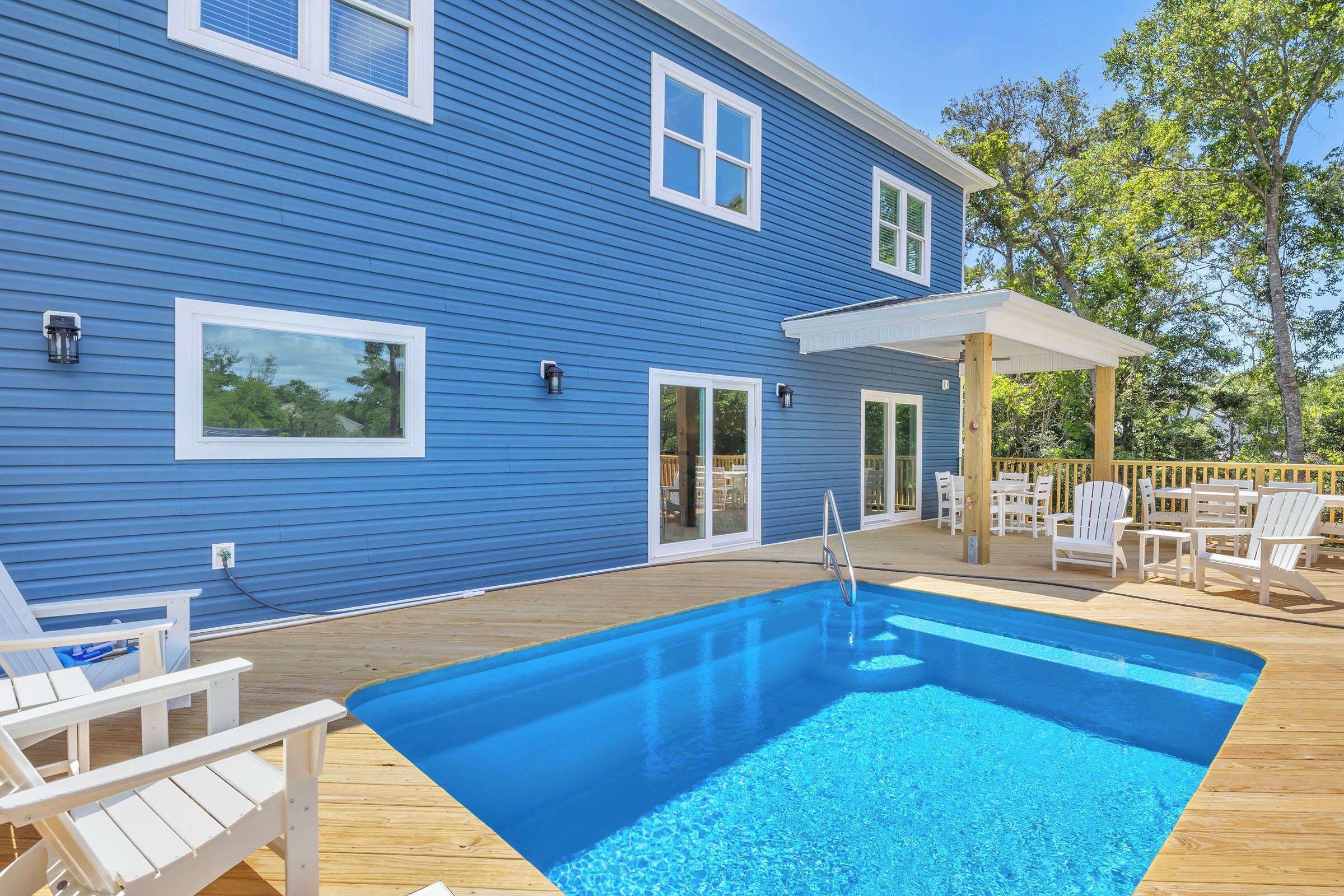 Trottin’ To Paradise: Charming, Spacious Rental with Private Pool