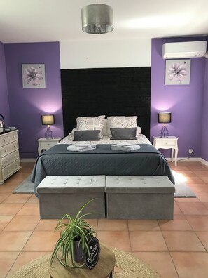 1 habitación, wifi gratis y ropa de cama