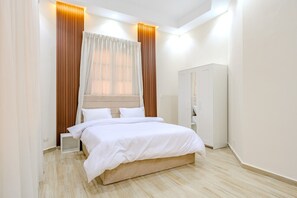 1 bedroom, free WiFi, bed sheets