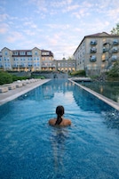 2 indoor pools, outdoor pool
