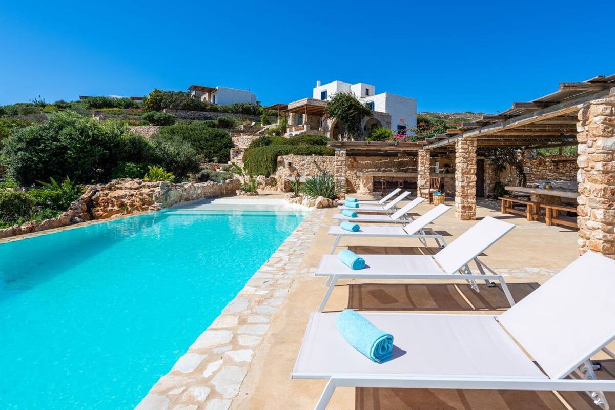 Villa | 12 chambres, bureau, chambres insonorisées