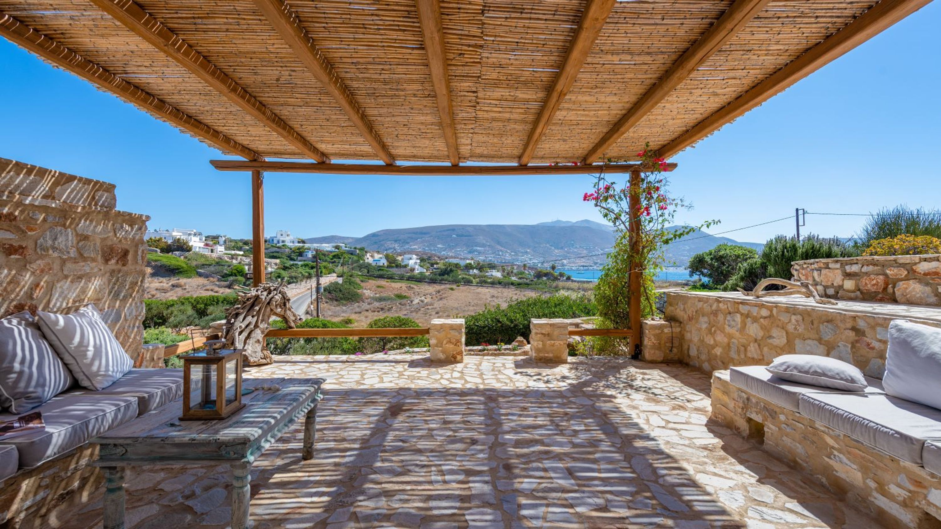 วิลล่า | 12 ห้องนอน, โต๊ะทำงาน, ห้องเก็บเสียง