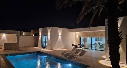 Villa DAR Zineb Djerba,ideal Pour les Familles Avec une Splendide Piscine Privée