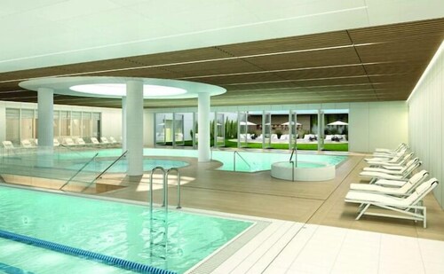 Strandapartment mit Innenpool und Sauna