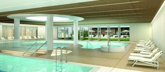 Beachfront apartment with indoor pool and sauna