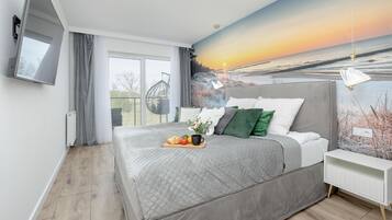 1 bedroom, iron/ironing board, travel crib, free WiFi