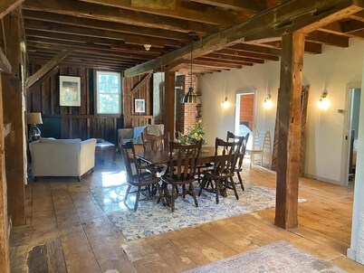 Winery & Vineyard Mill with 1000+ acres of hiking. Farm with Goats & Horses