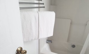 Hair dryer, towels, soap, shampoo - MAGICAL VACATION (Kissimmee)