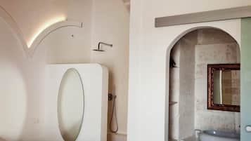 Free toiletries, hair dryer, slippers, bidet
